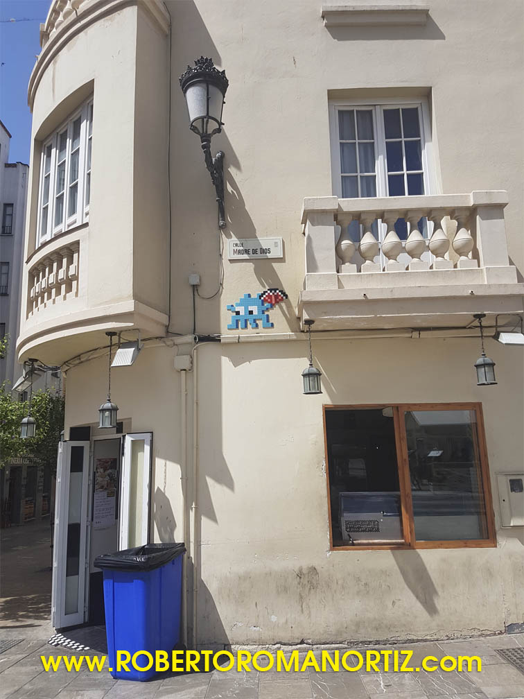 Foto de un Invader en Málaga