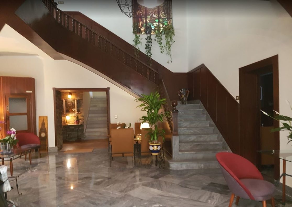 Recepción del Hotel California
